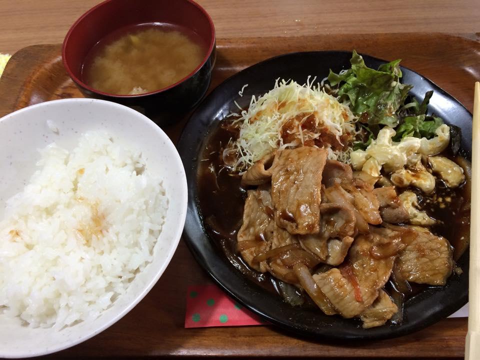 カフェアンダンテ茅野市民館