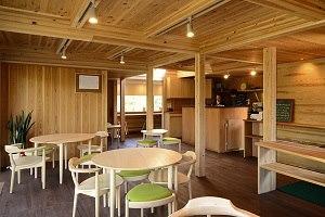 Warmhouse（ウォームハウス）