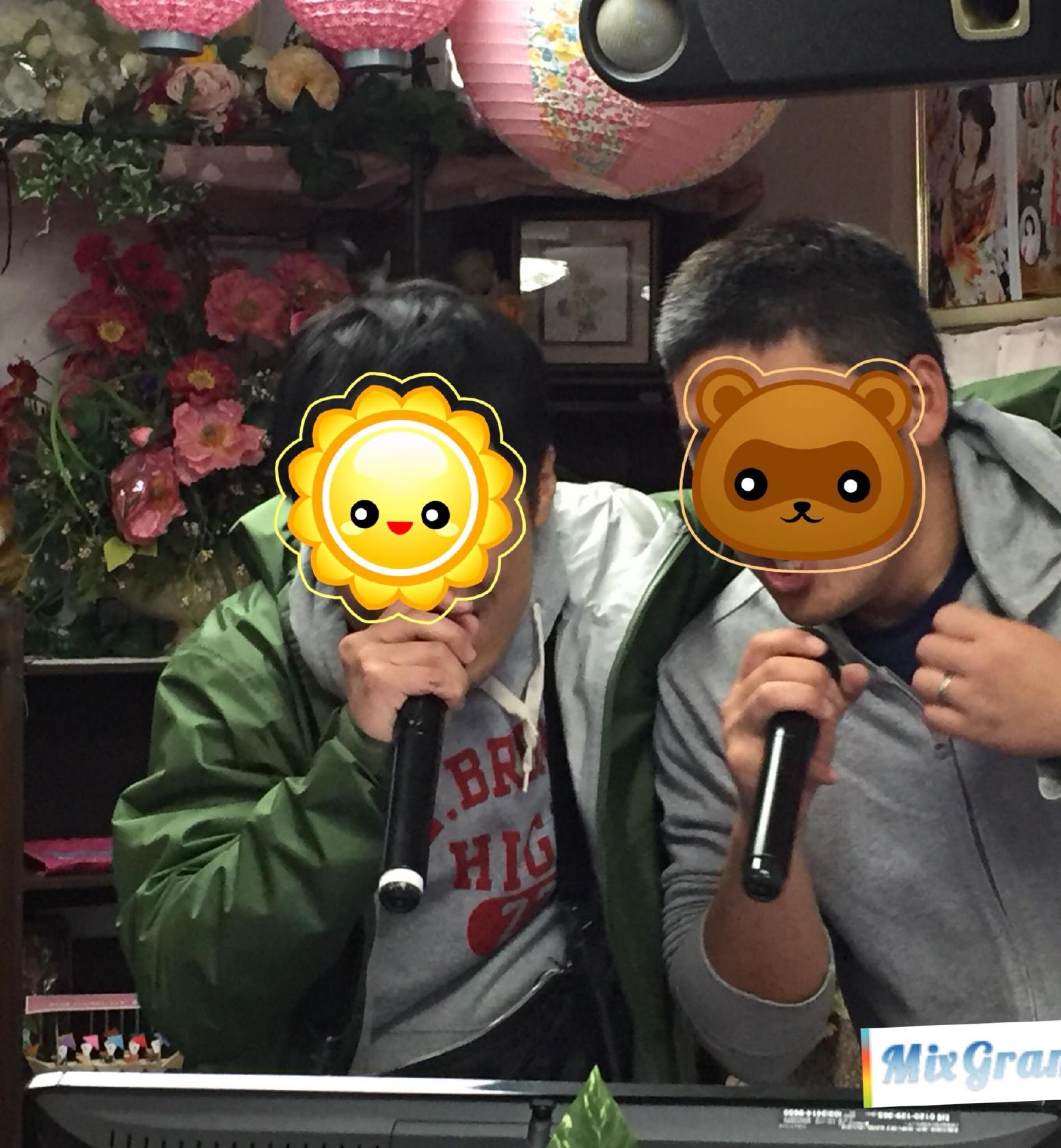 Manaka Satomi Kenko Karaoke Akinaga