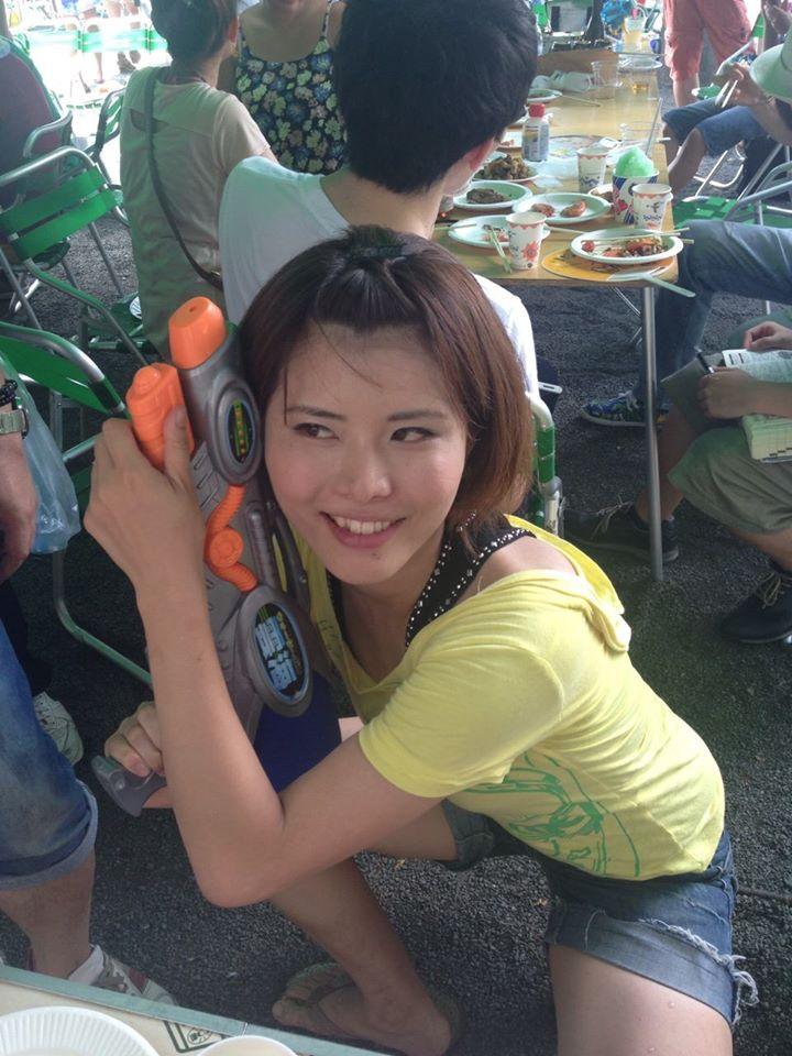 i.style