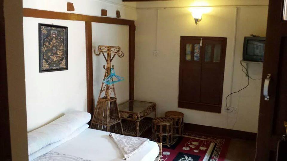 Himalaya Guest House & Roof Top Restaurant
