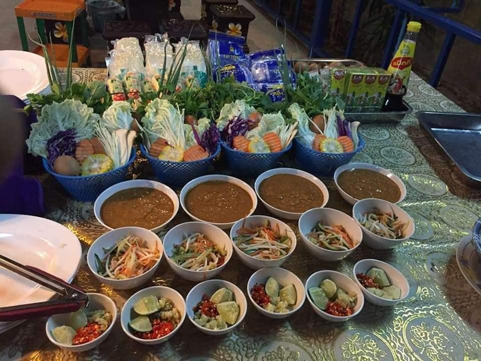 ຮ້ານຊີ້ນດາດແສງຕາວັນ ร้านชี้นดาดแสงตาวัน