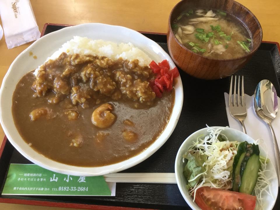 手打ちそばと食事処山小屋