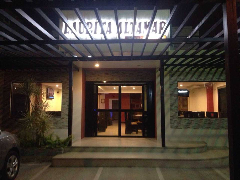 Laurita Altamar Restaurant
