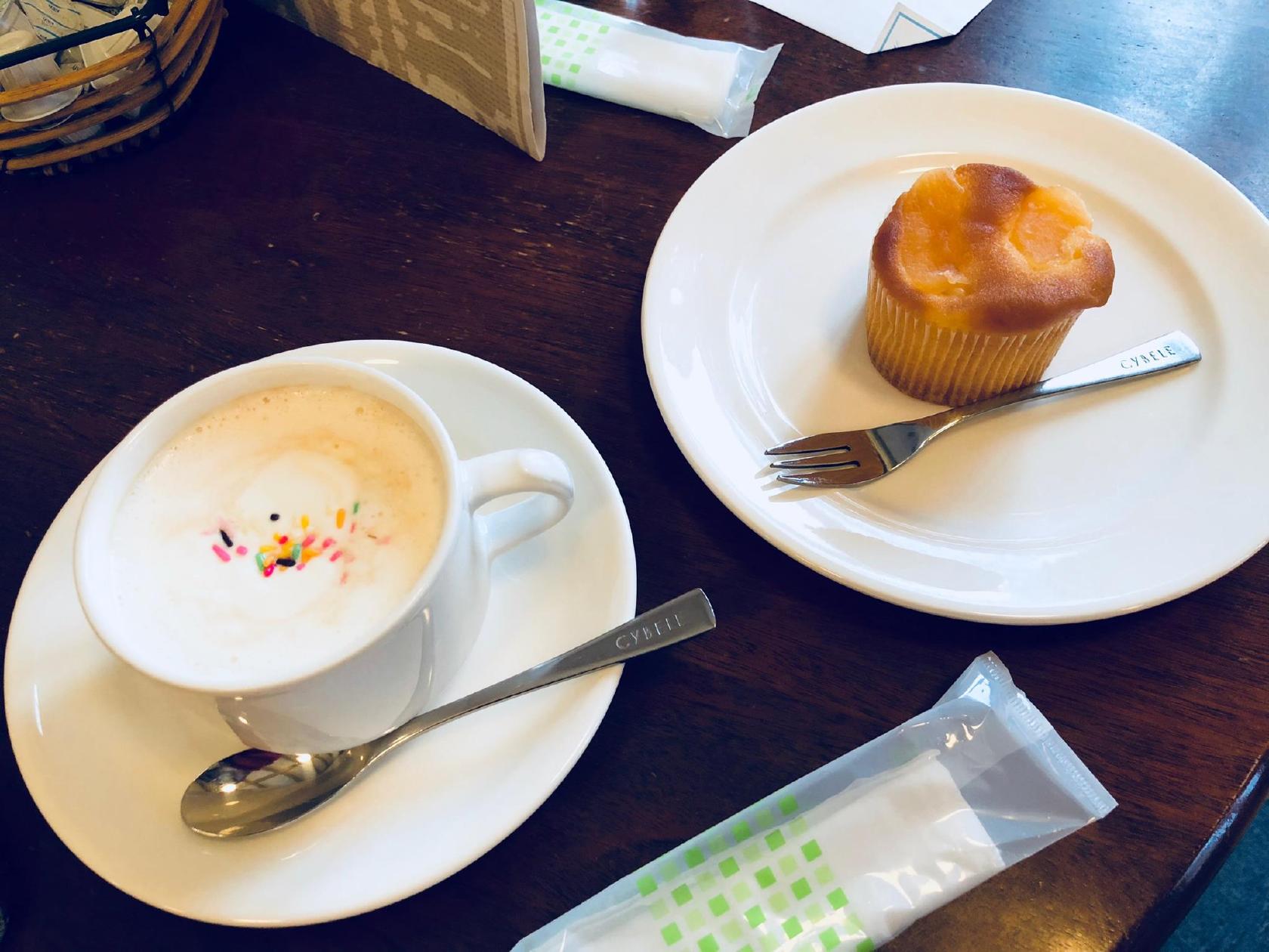 カフェ・ド・シベール (文翔館内)