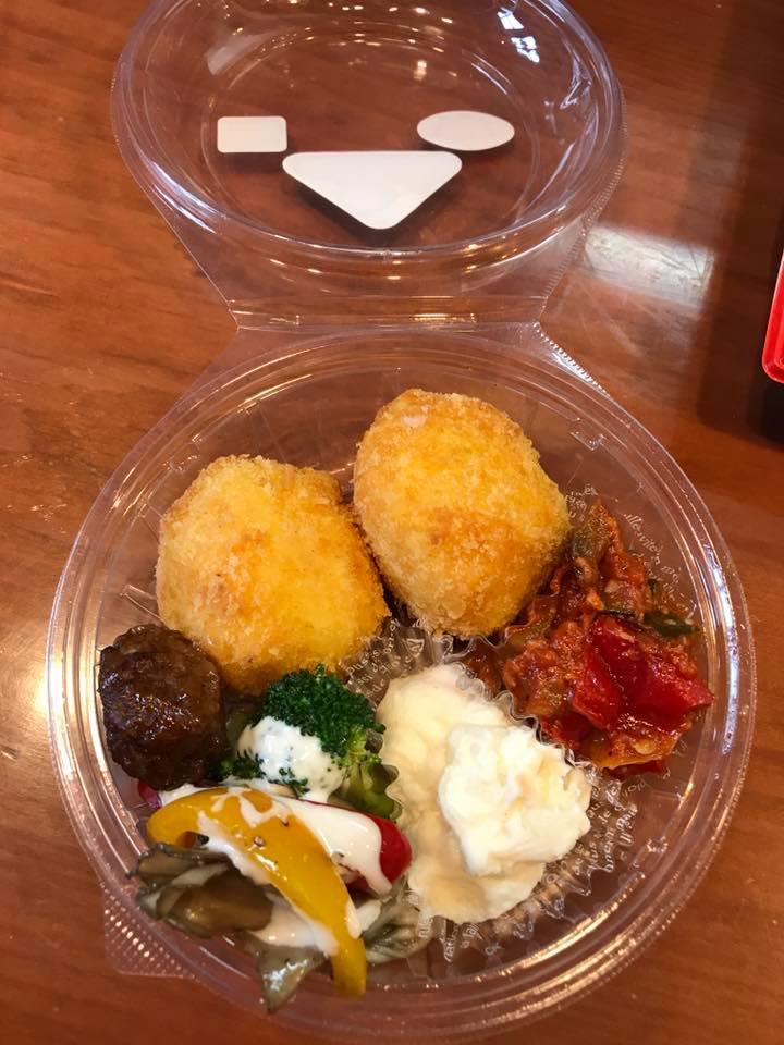 欧風料理　ポムポムポム