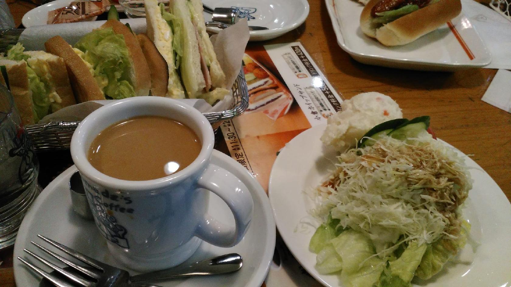 コメダ珈琲店 小古曽店