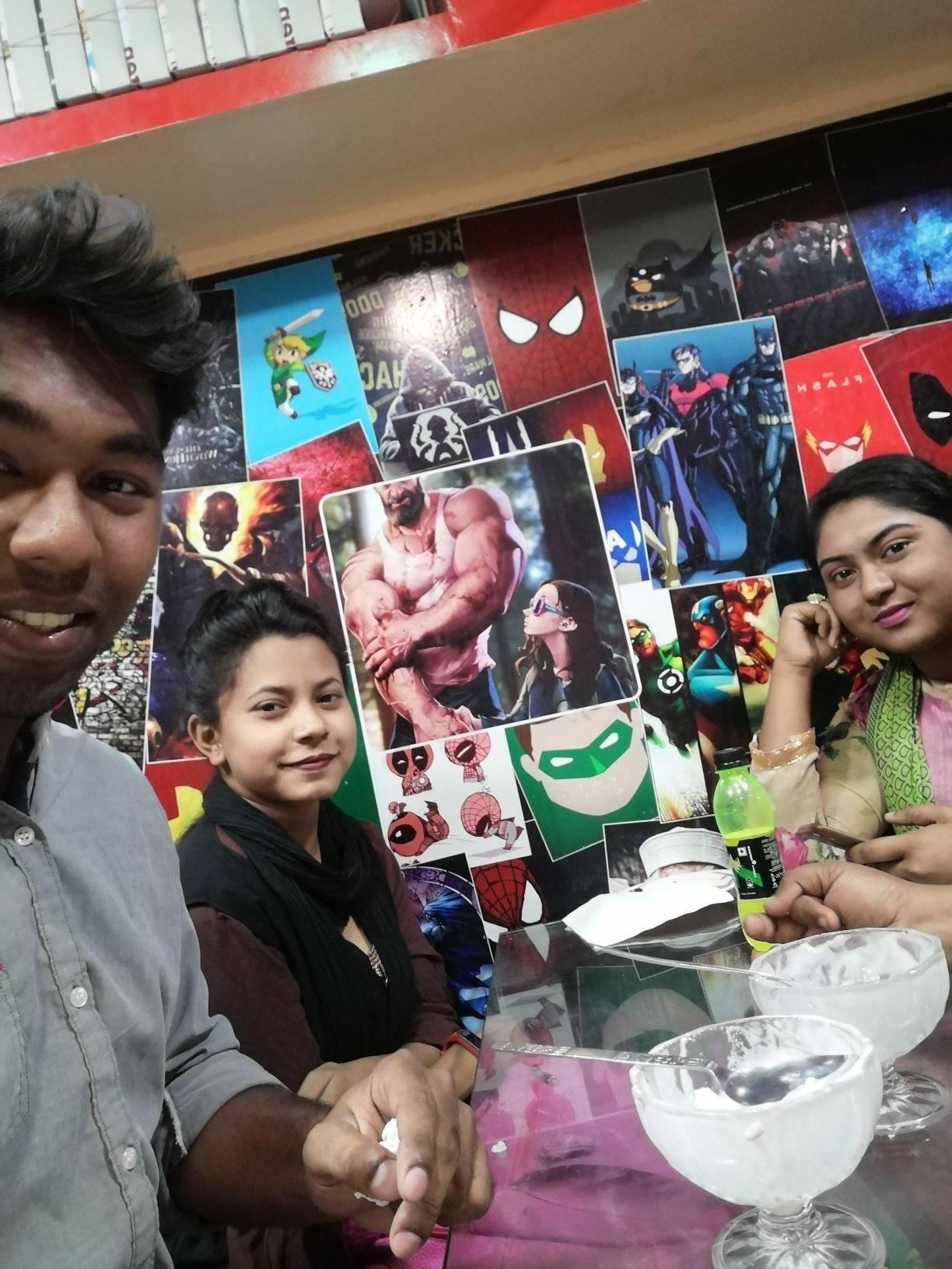 Eat And Meet