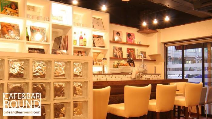 Cafe&bar round