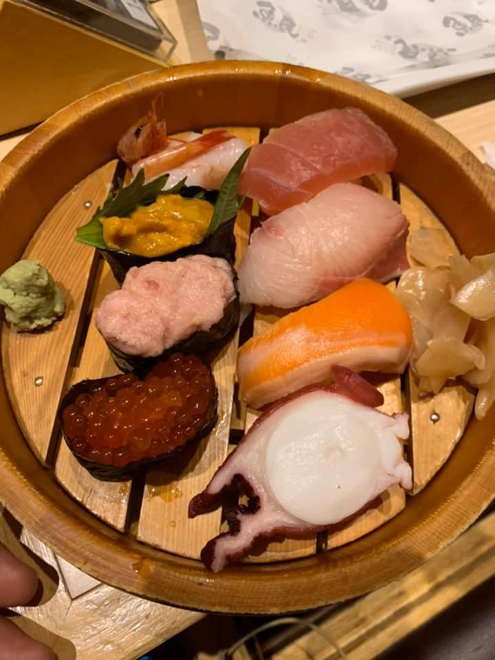 炭火焼鳥厨房 河内屋 本店