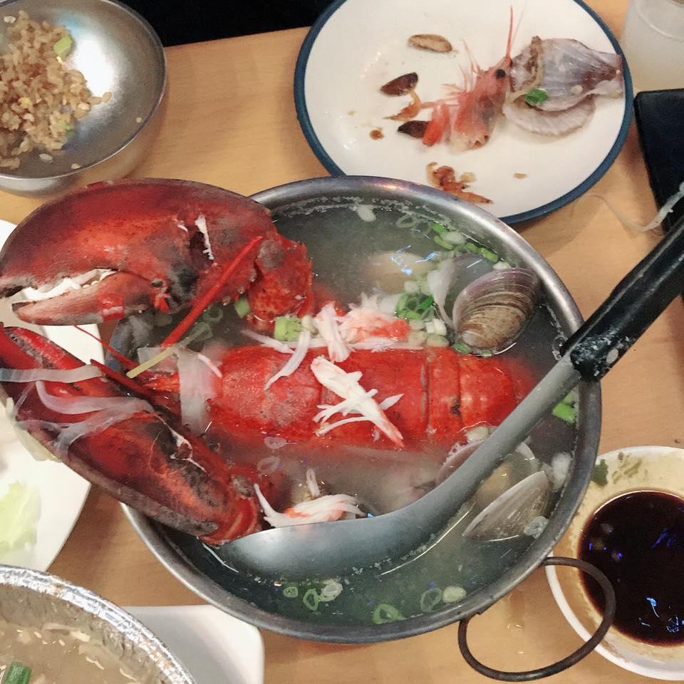 雄出沒生蠔餐酒館（愛河店） Kaohsiung