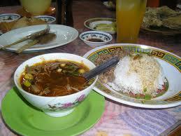 Soto pekalongan - bu Eny