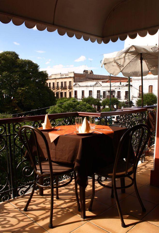 Plaza Restaurante