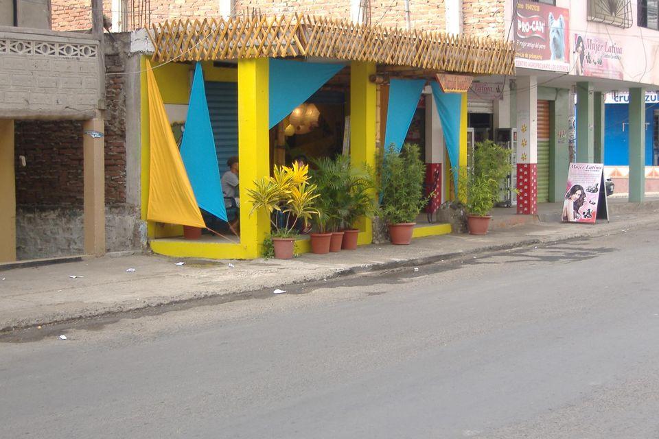 Bambu beach cafe