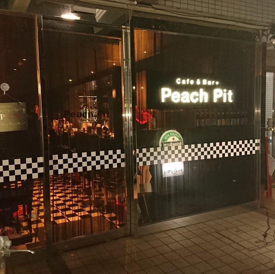 Cafe&Bar Peach Pit