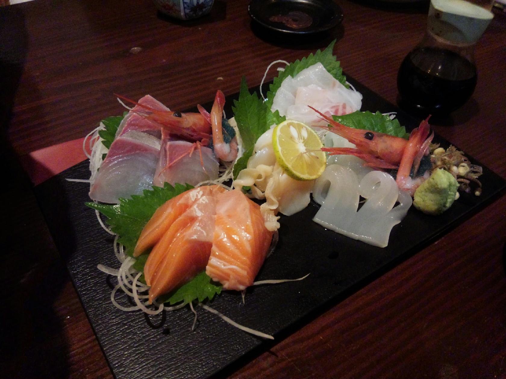 ごはん処魚心
