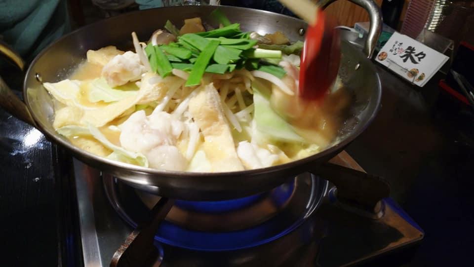 京もつ鍋ホルモン 朱々 阪神今津店