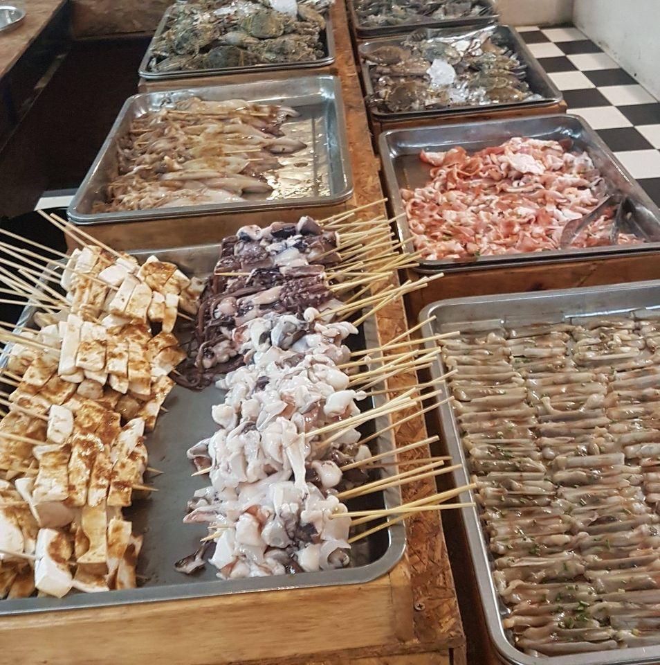 ຮ້ານແຊລມ້ອນສົດ ร้านแชลม้อนสด02096777715