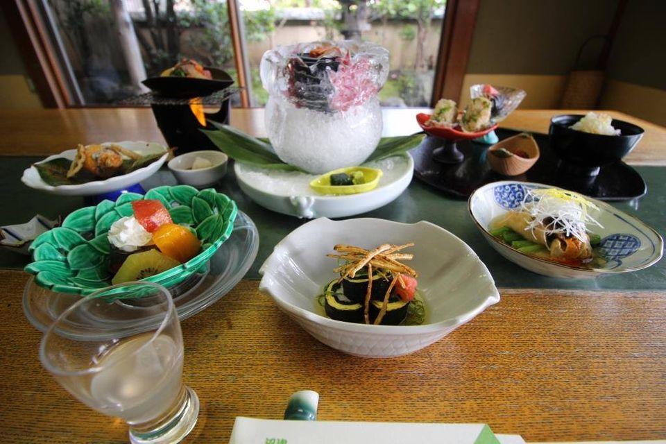 割烹 沼津 ぼんどーる