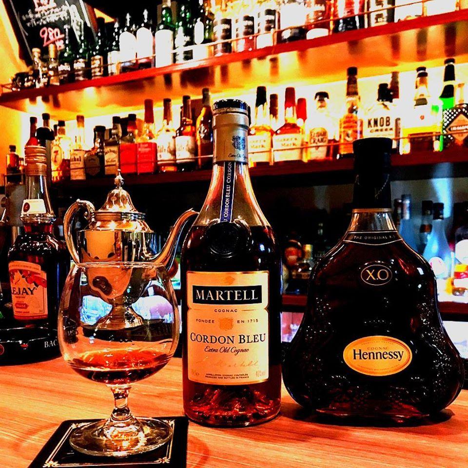 Cocktail　Bar　Ｚｅｓｔ