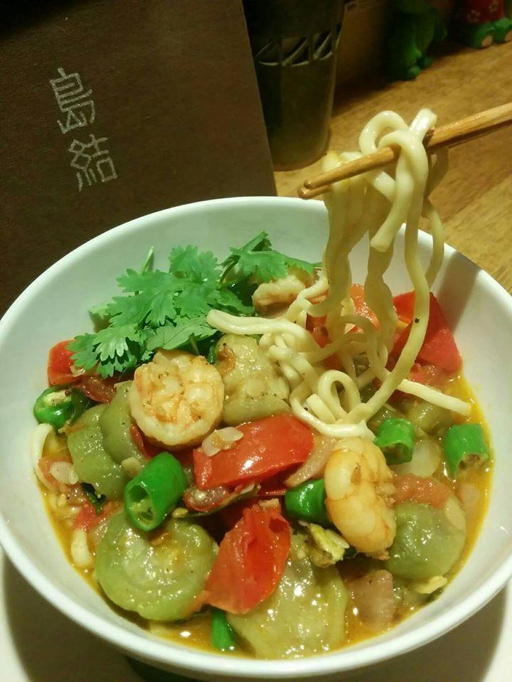 沖縄料理・泡盛のお店「島結」