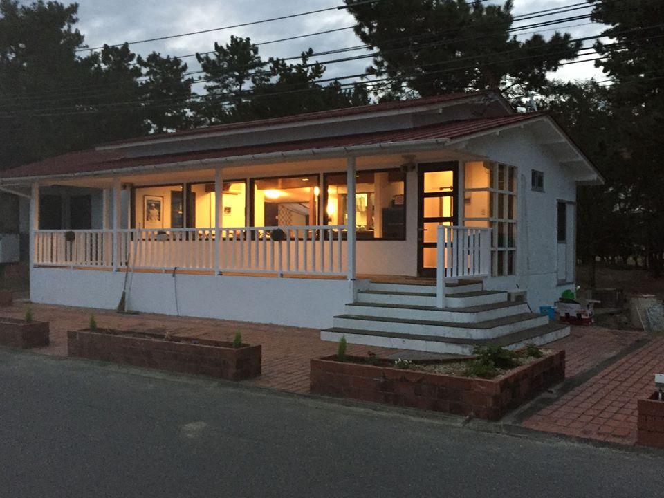 Cafe Shore Walk