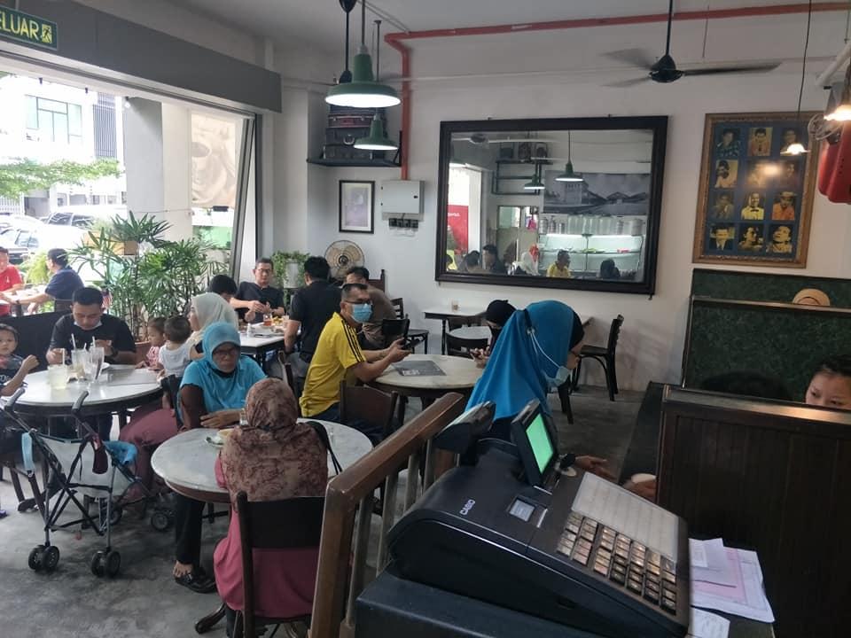 Ipoh Station Antique Cafe