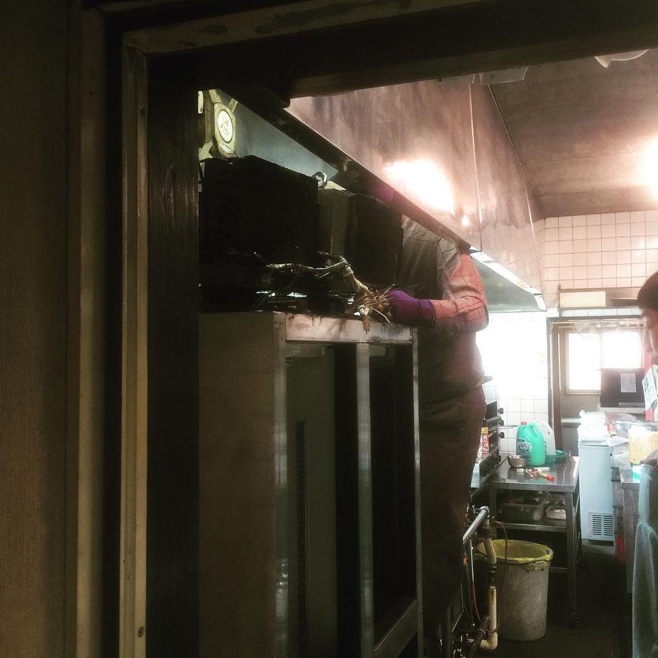 海鮮料理ばくだん
