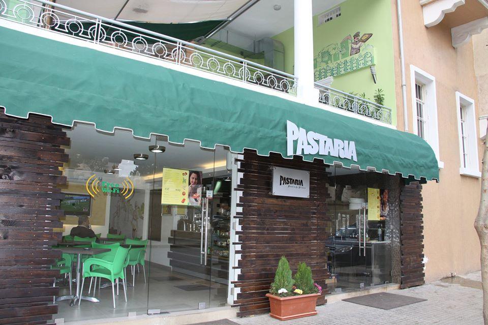 "Pastaria" / Eat your way