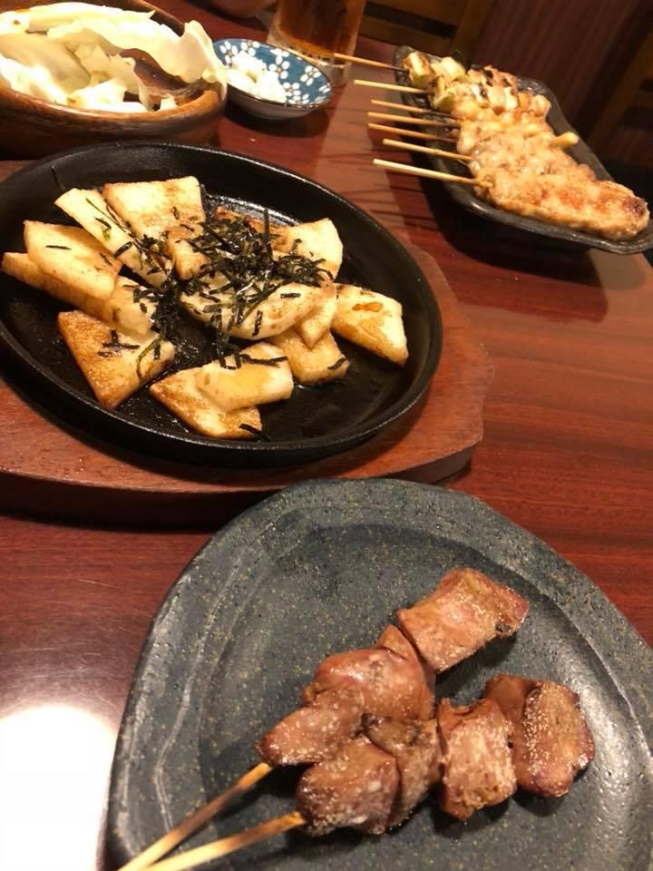 炭火焼鳥 とり屋
