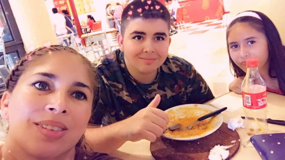Chely's Pasta Bar - Pizzería