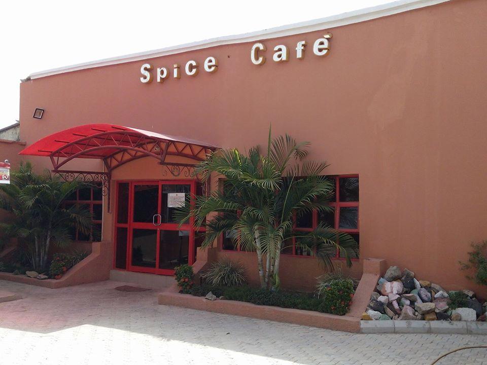 Spice cafe