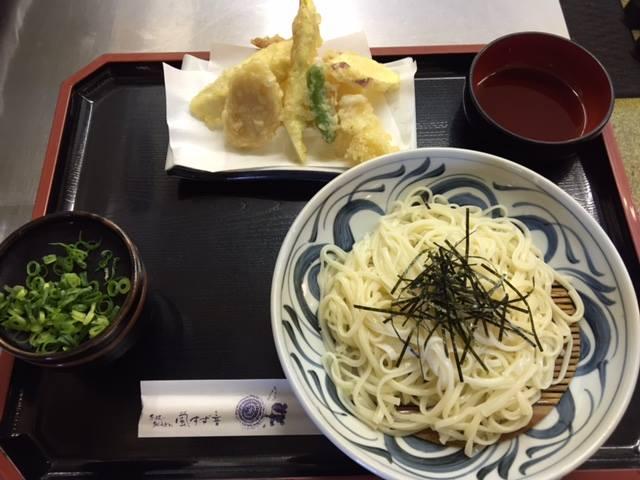 へんこつうどん