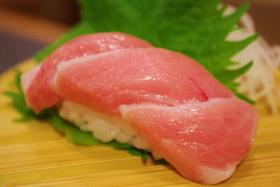 すし遊館・唐戸店