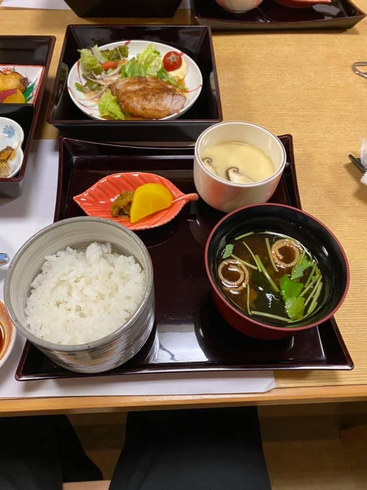割烹 ざくろ