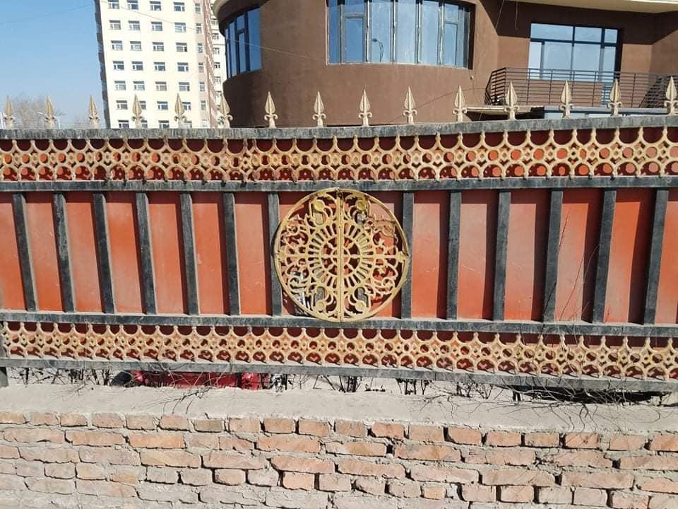 Хүннү Палас