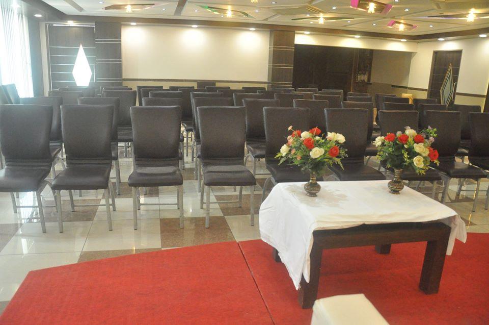 Paramount Restaurant