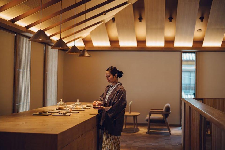 さんぽう西村屋 本店