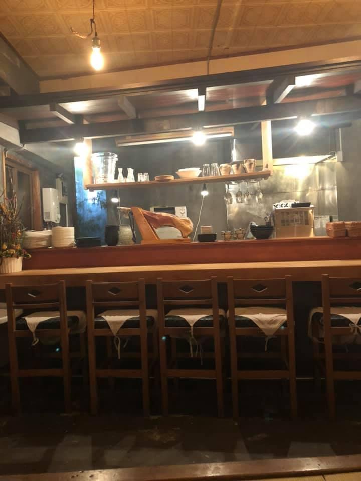 富む