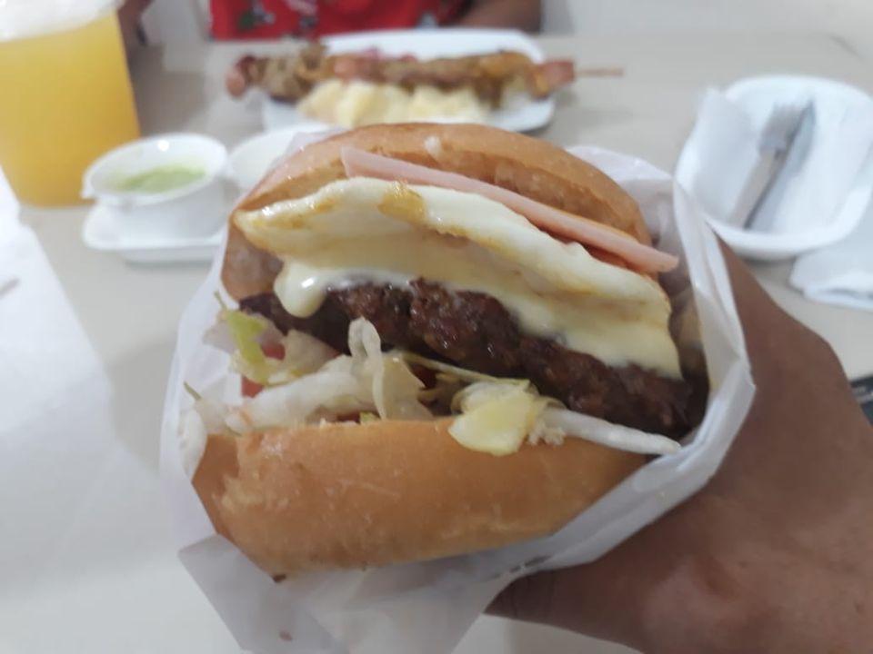 Chuzos y Hamburguesas El Grande