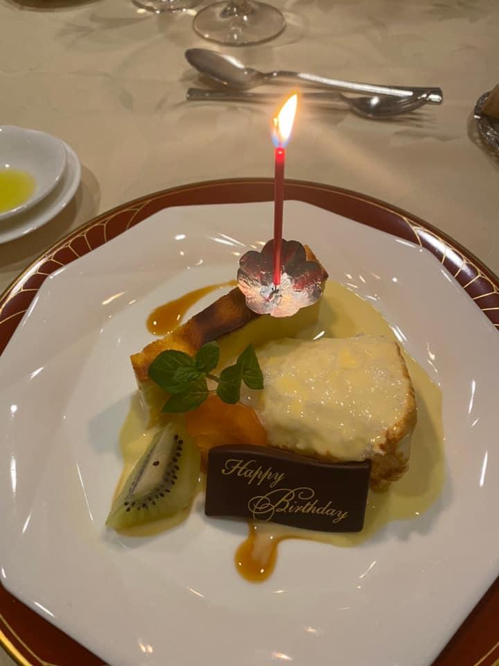 フランス料理おいしんぼ