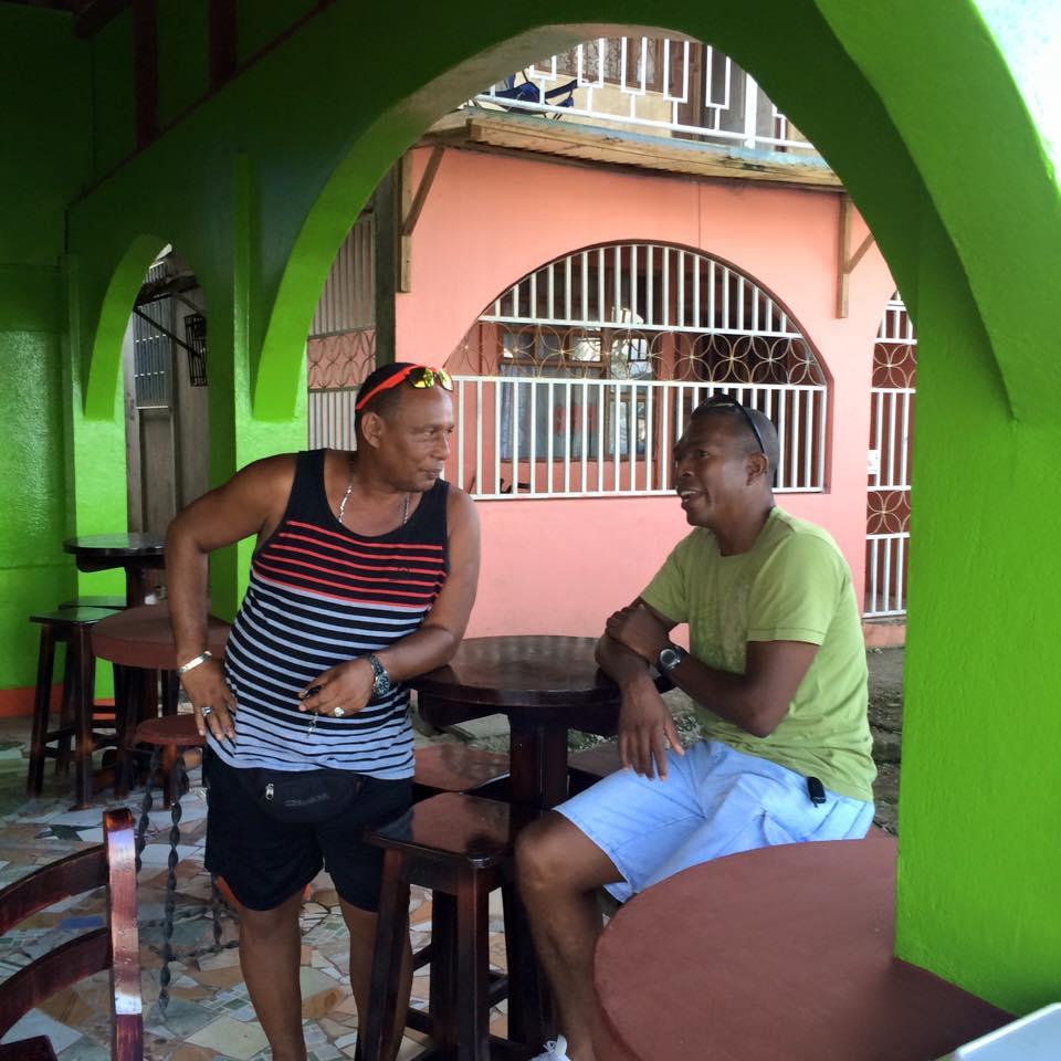 Papi's Sports Lounge
