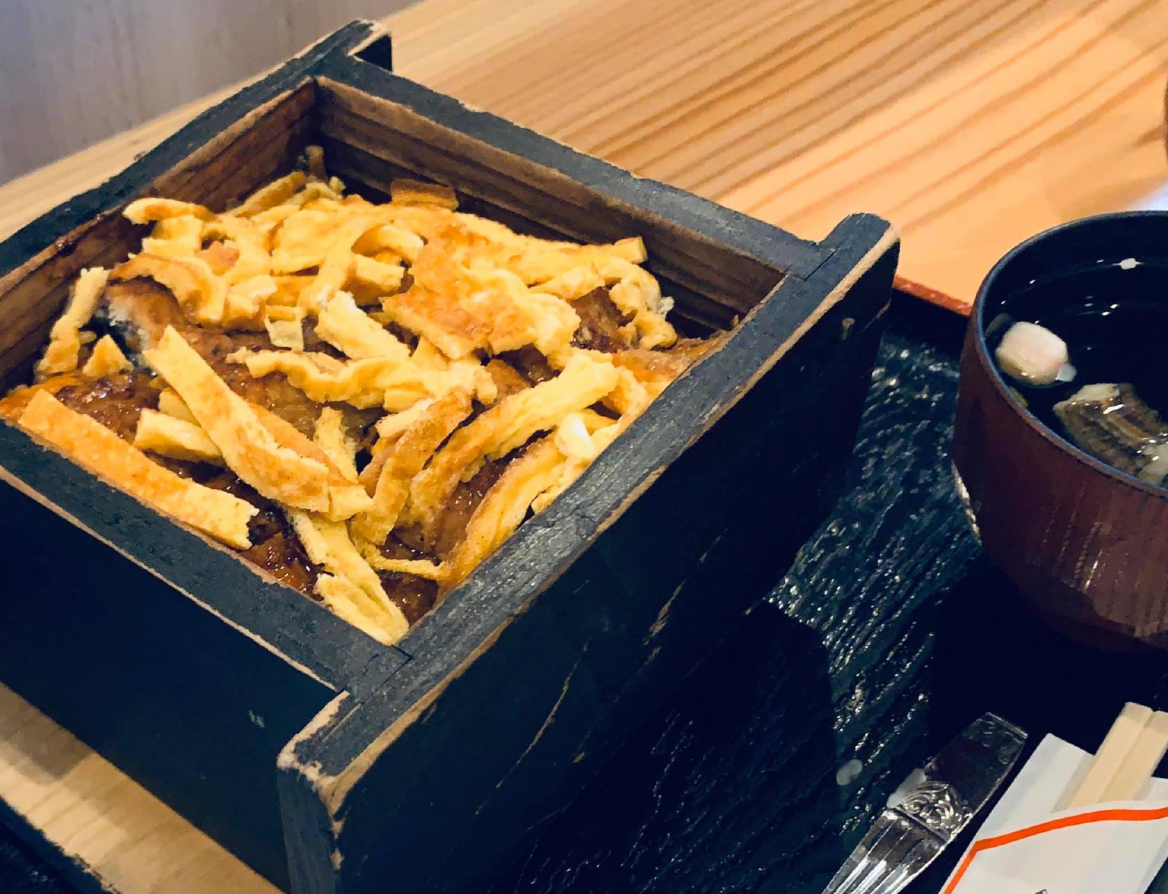 いづも屋うなぎ店