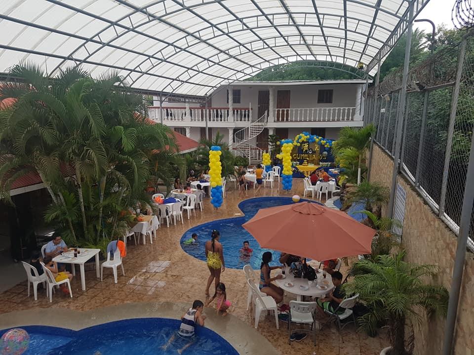 Hostal Restaurante Caballo Blanco
