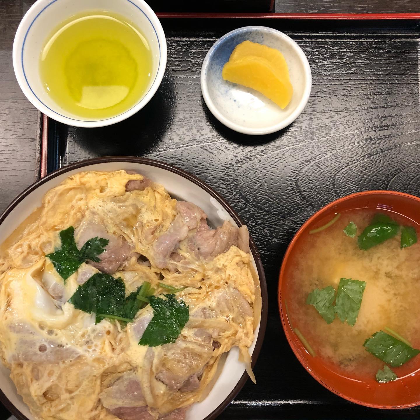 やぶ屋