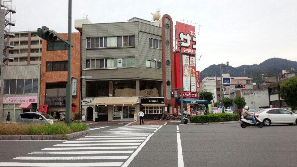 巴屋呉駅前店