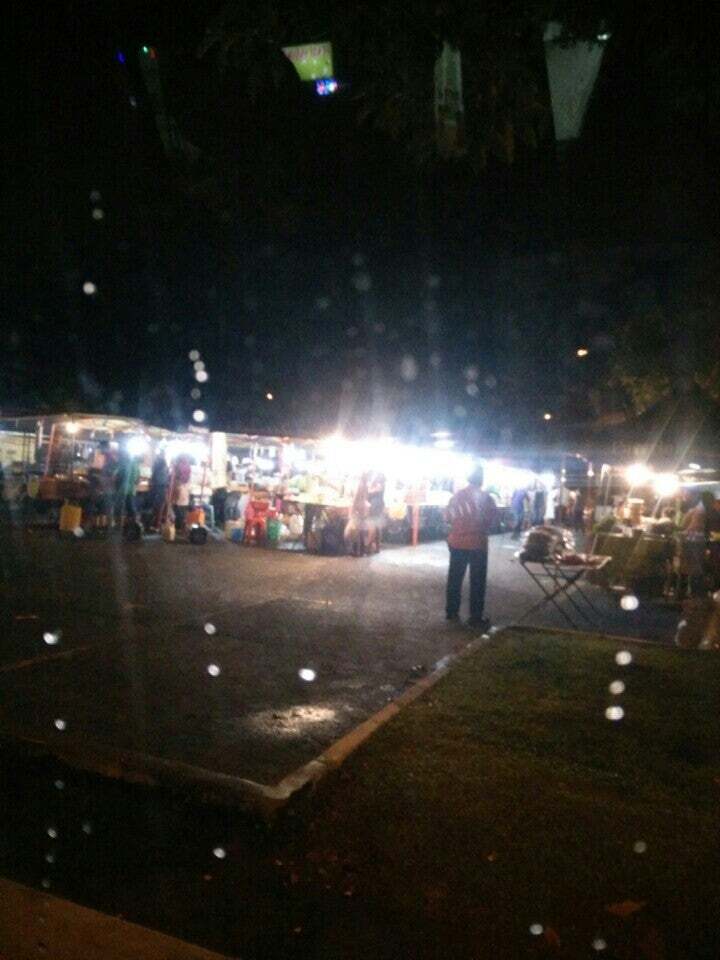 Pasar Malam Bandar Springhill