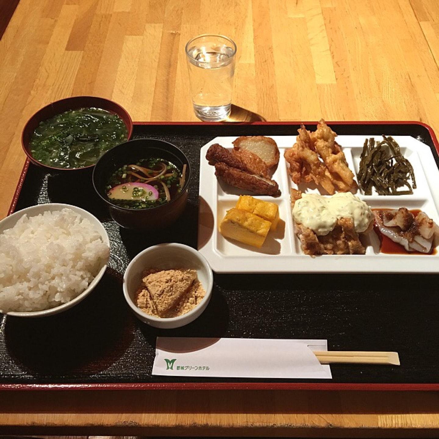 笑のごはん