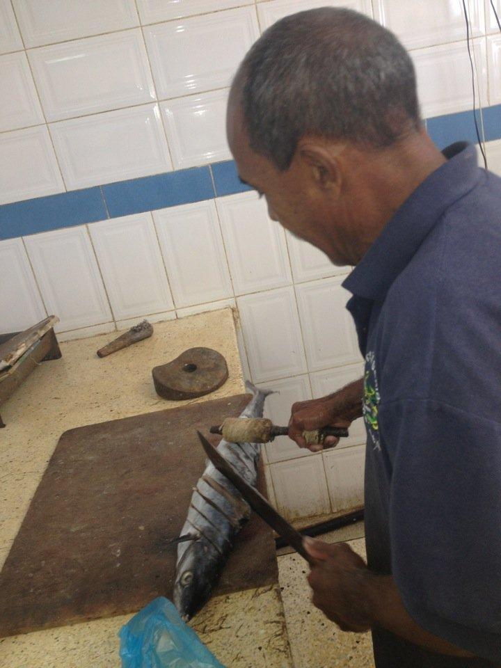 Pescaderia Las Seis "R"