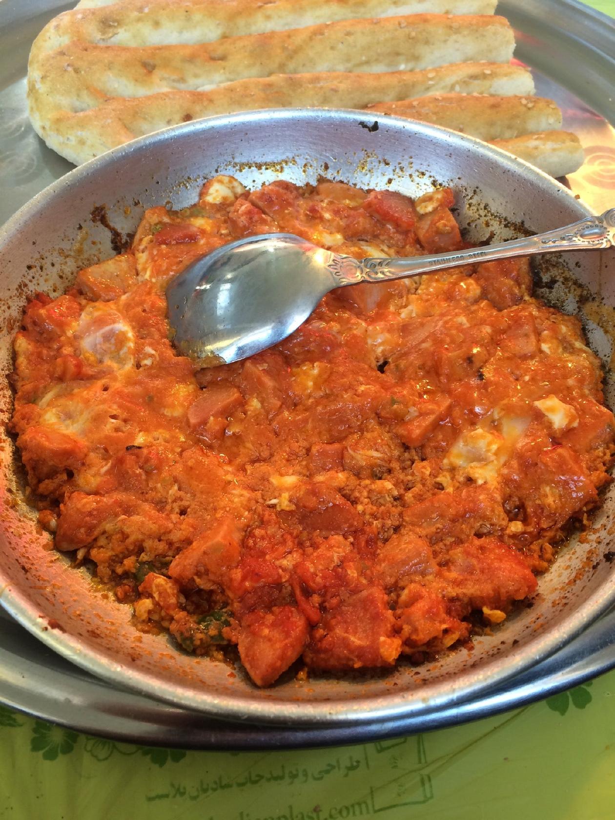 صبحانه حسن دايي